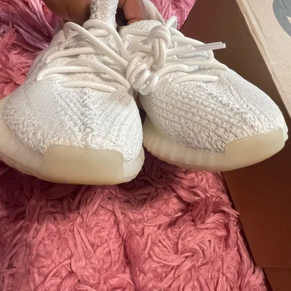 Brand new never been worn before Yeezy 350 v2 - Picture 7 of 12